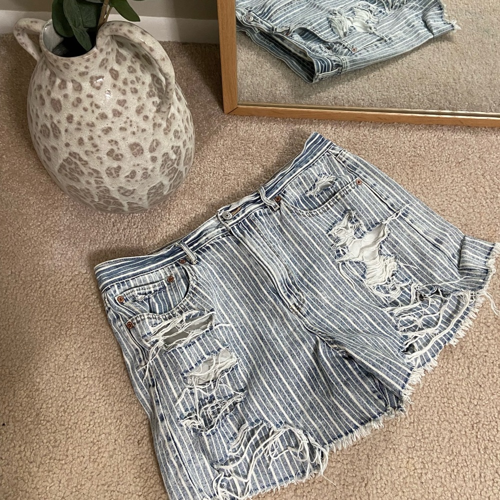 90s Boyfriend Short - American Eagle